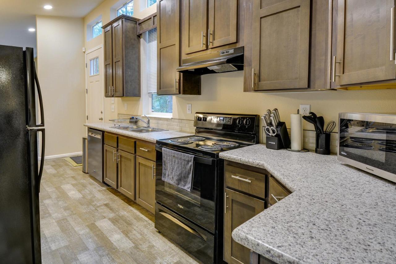 Hoodsport Vacation Rental With Private Lake Access! Exterior foto
